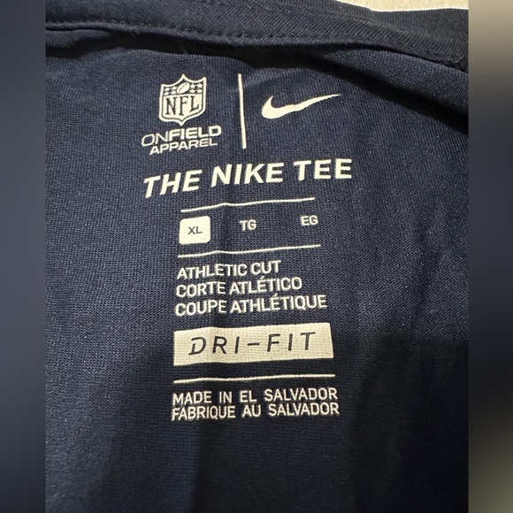 NWOT New England Patriots men’s XL Dri fit Nike shirt Salute to Service - Picture 6 of 9